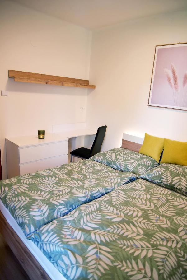 Apartment, Sun Terrace, Privat Parking Banska Bystrica Ngoại thất bức ảnh