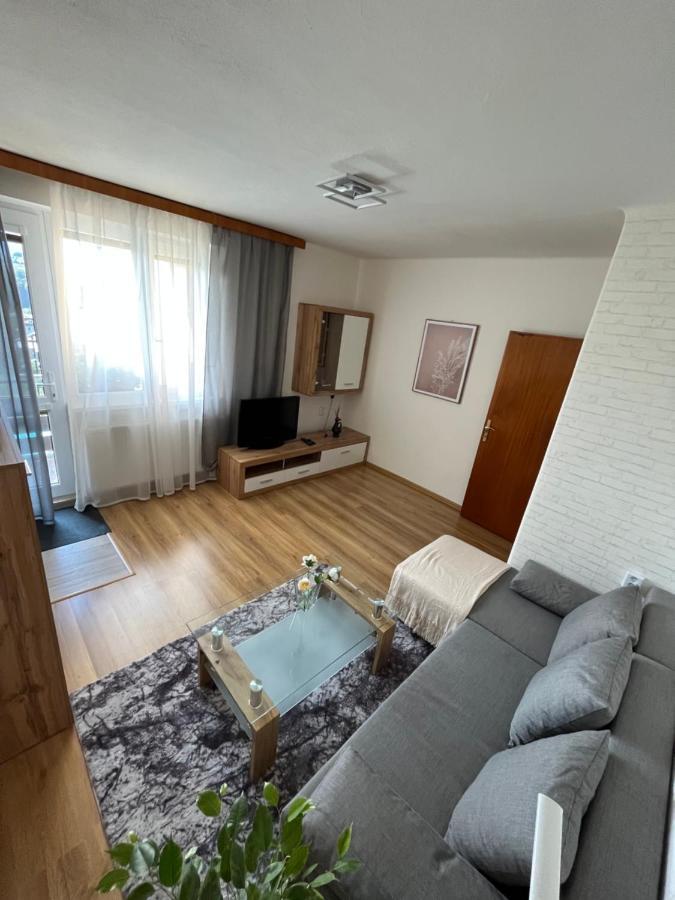 Apartment, Sun Terrace, Privat Parking Banska Bystrica Ngoại thất bức ảnh