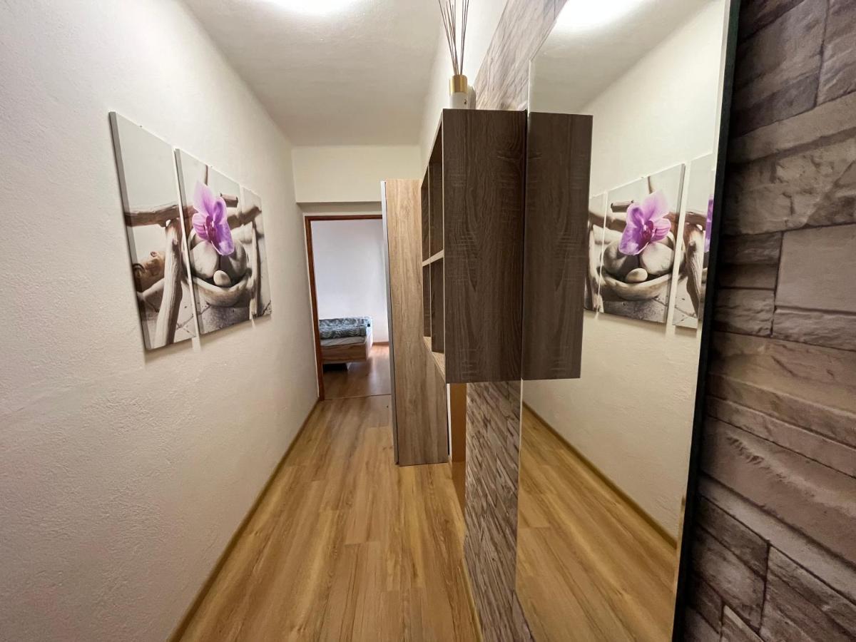 Apartment, Sun Terrace, Privat Parking Banska Bystrica Ngoại thất bức ảnh